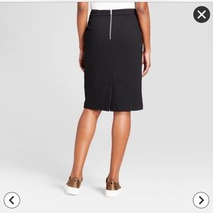 Black pencil skirt